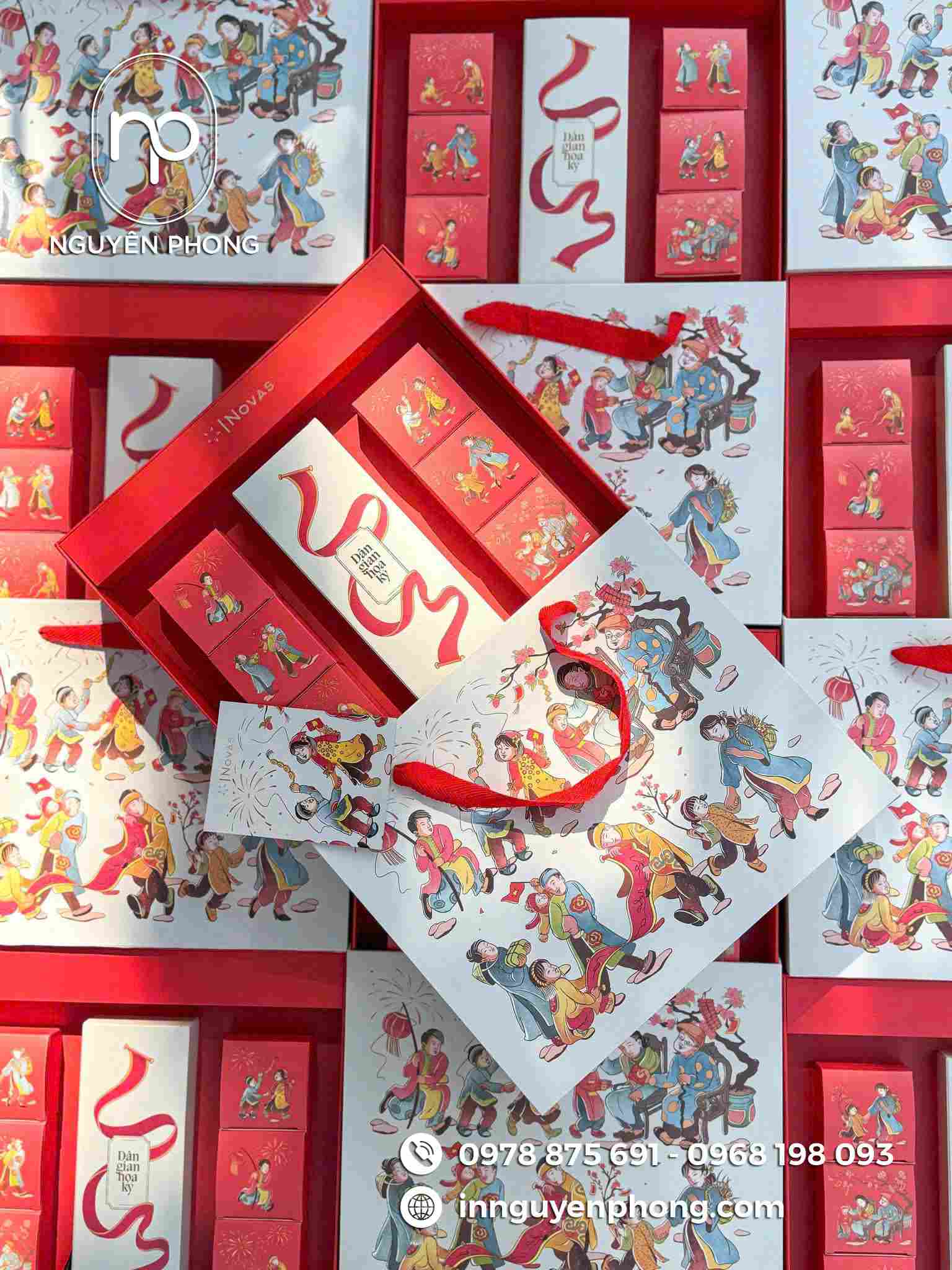 Hộp giấy đựng quà Tết bắt mắt, độc lạ